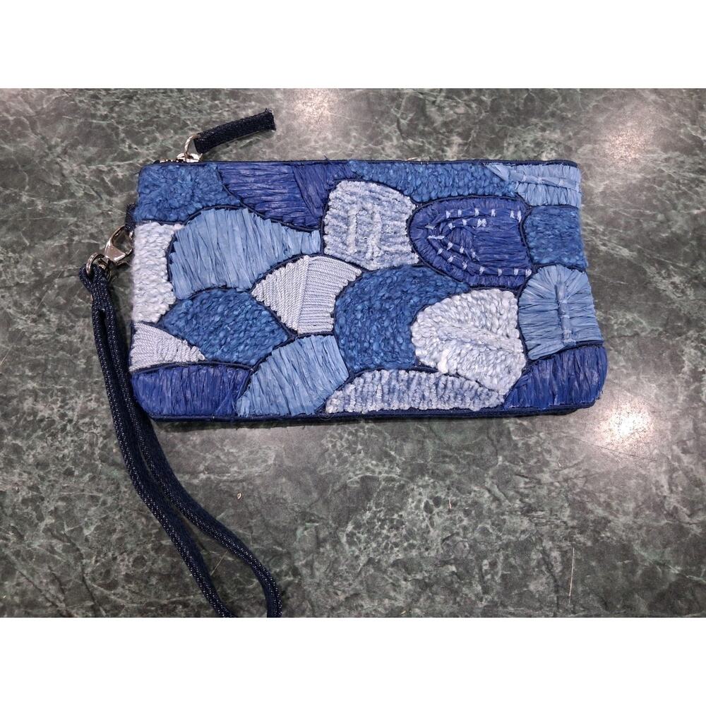CHICO'S Mykonos Wristlet Pouch Wallet Textured Denim 9x5" NWOT Beachy Coastal